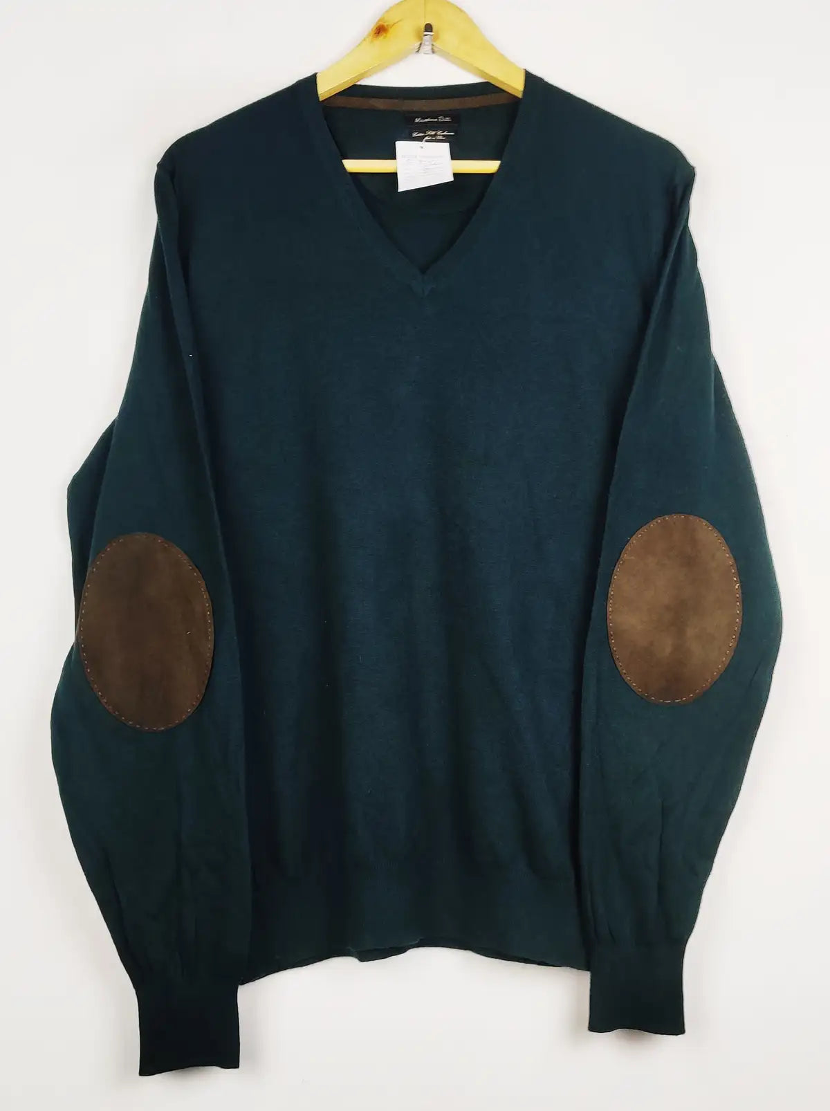 Buy online pre-used pre-loved 100% authentic & Original branded Massimo Dutti (JS-8202) available in Pakistan. Top international brands avilable.