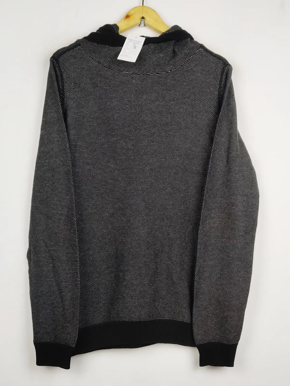 Buy online pre-used pre-loved 100% authentic & Original branded Unknown Brand (JS-8206) available in Pakistan. Top international brands avilable.