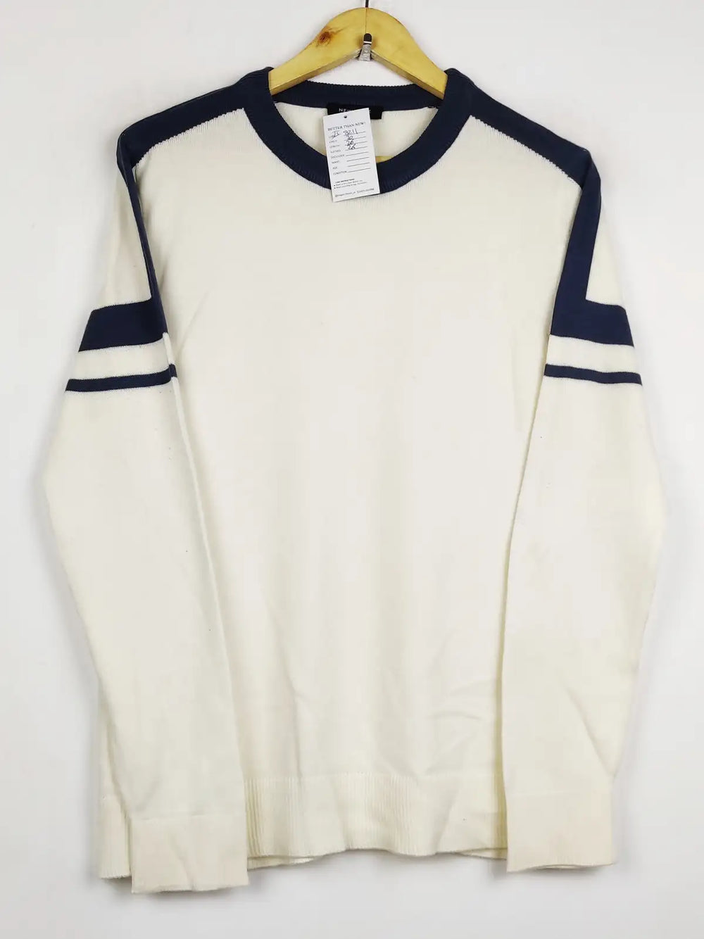 Buy online pre-used pre-loved 100% authentic & Original branded New Look (JS-8211) available in Pakistan. Top international brands avilable.