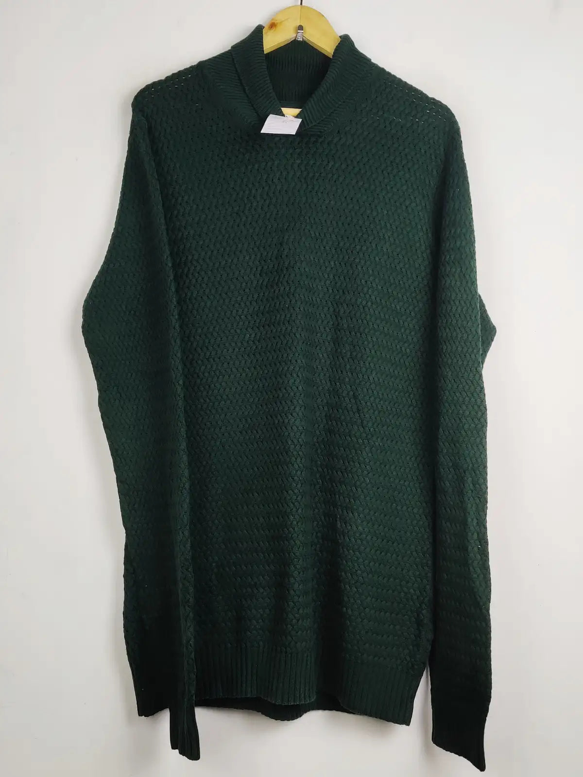 Buy online pre-used pre-loved 100% authentic & Original branded Reiss (JS-8295) available in Pakistan. Top international brands avilable.