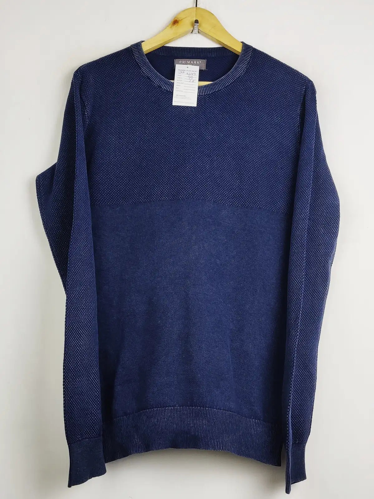 Buy online pre-used pre-loved 100% authentic & Original branded Marks & Spencer (JS-8299) available in Pakistan. Top international brands avilable.