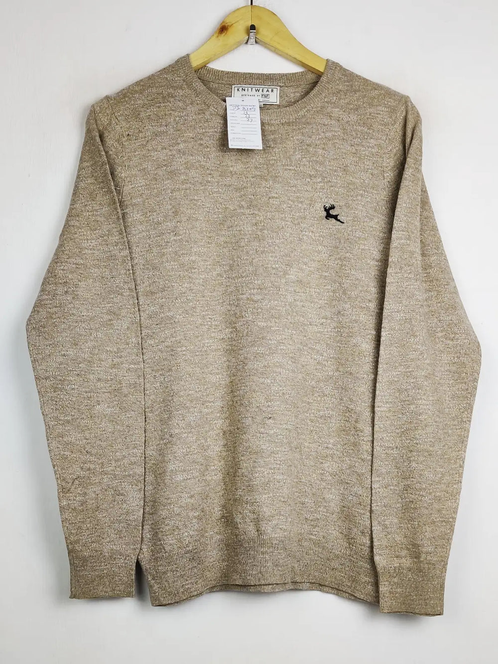 Buy online pre-used pre-loved 100% authentic & Original branded Knitwear (JS-8309) available in Pakistan. Top international brands avilable.