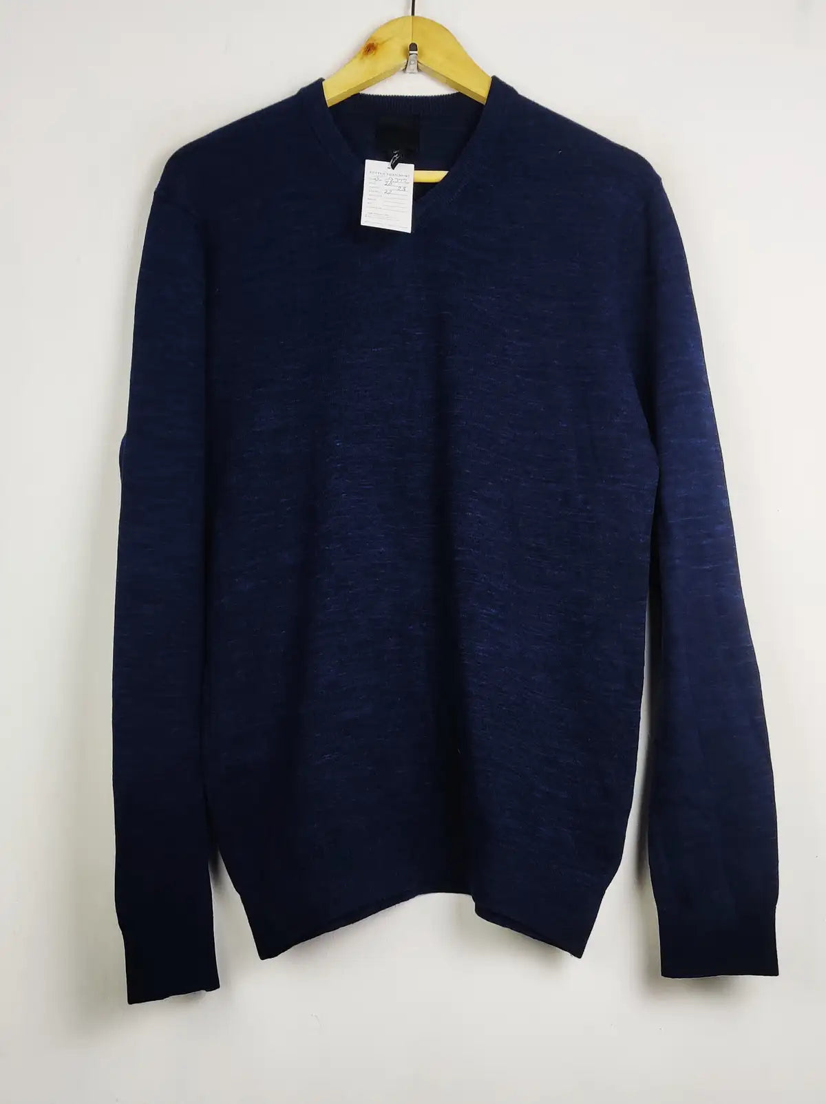 Buy online pre-used pre-loved 100% authentic & Original branded H&M (JS-8322) available in Pakistan. Top international brands avilable.