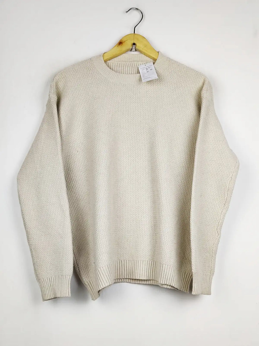 Buy online pre-used pre-loved 100% authentic & Original branded Unknown Brand (JS-8340) available in Pakistan. Top international brands avilable.
