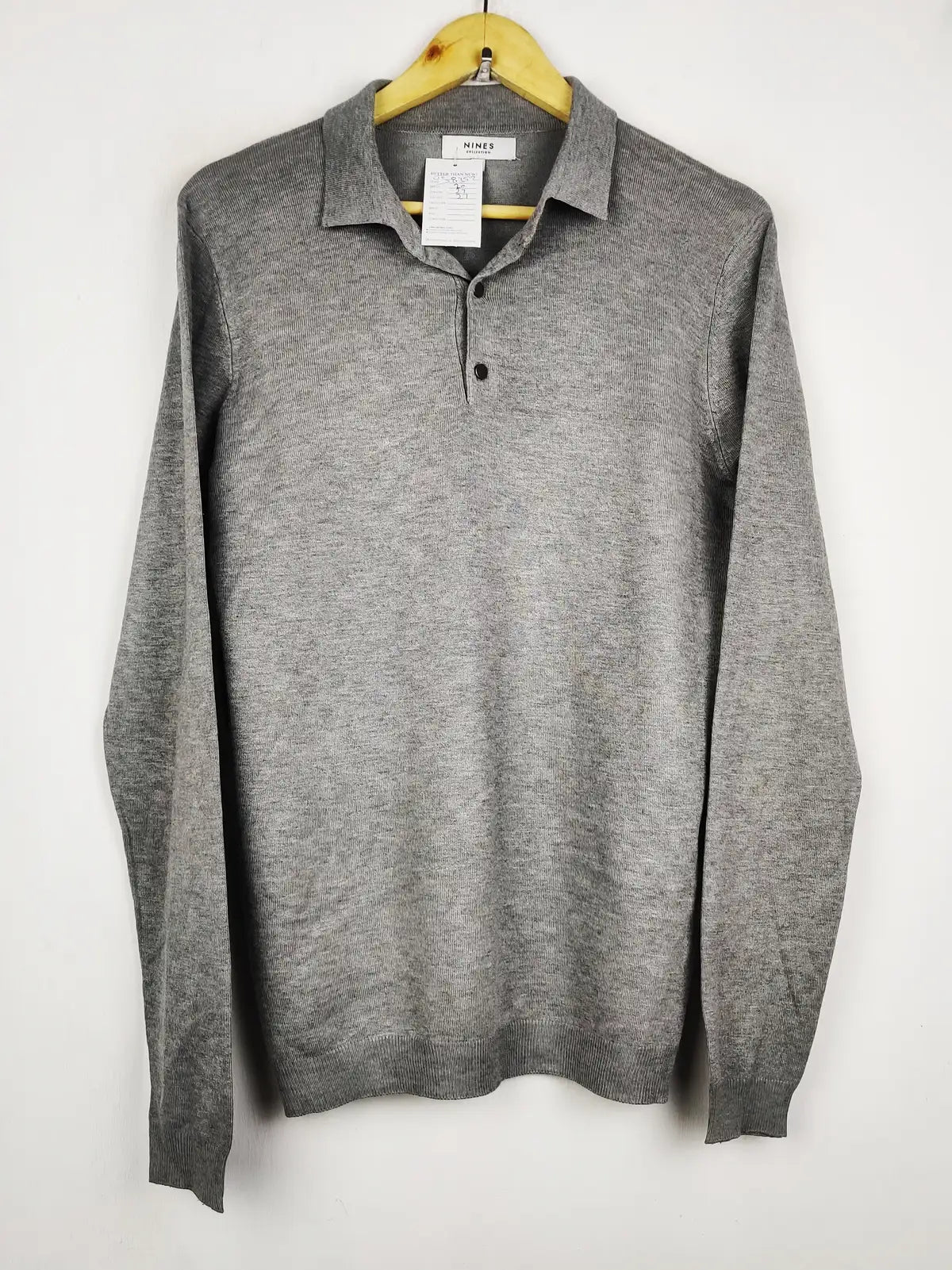 Buy online pre-used pre-loved 100% authentic & Original branded Nines (JS-8352) available in Pakistan. Top international brands avilable.