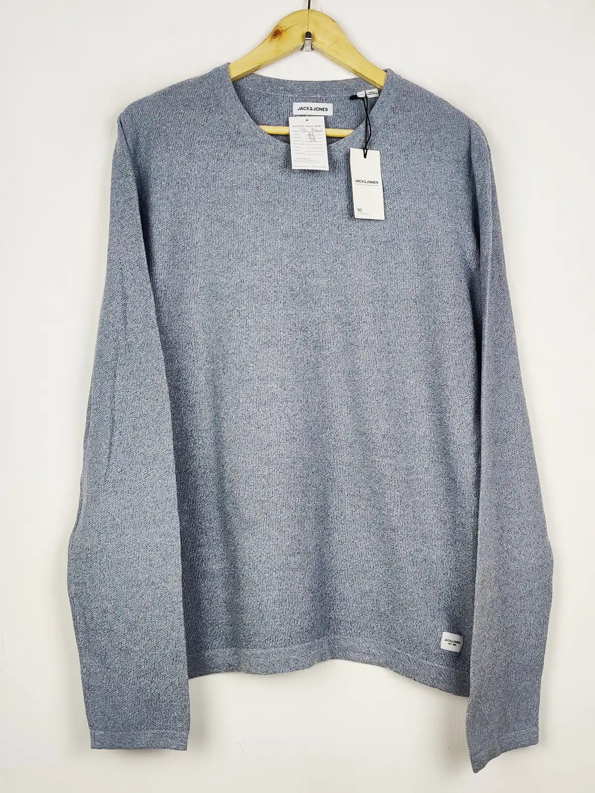 Buy online pre-used pre-loved 100% authentic & Original branded Jack & Jones (JS-8406) available in Pakistan. Top international brands avilable.