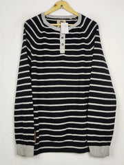 Buy online pre-used pre-loved 100% authentic & Original branded Next (JS-8542) available in Pakistan. Top international brands avilable.