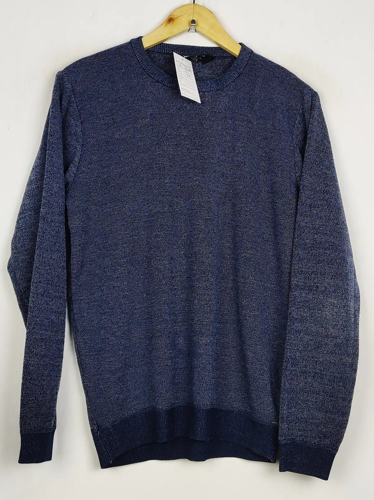 Buy online pre-used pre-loved 100% authentic & Original branded Kensington (JS-8549) available in Pakistan. Top international brands avilable.