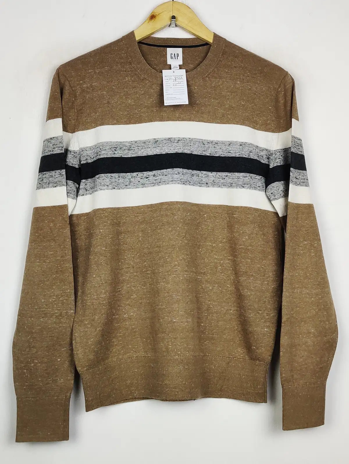 Buy online pre-used pre-loved 100% authentic & Original branded Gap (JS-8556) available in Pakistan. Top international brands avilable.