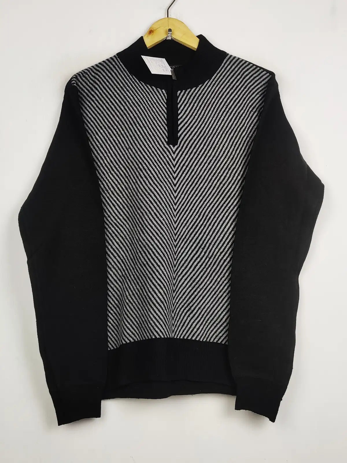 Buy online pre-used pre-loved 100% authentic & Original branded Warding (JS-8618) available in Pakistan. Top international brands avilable.