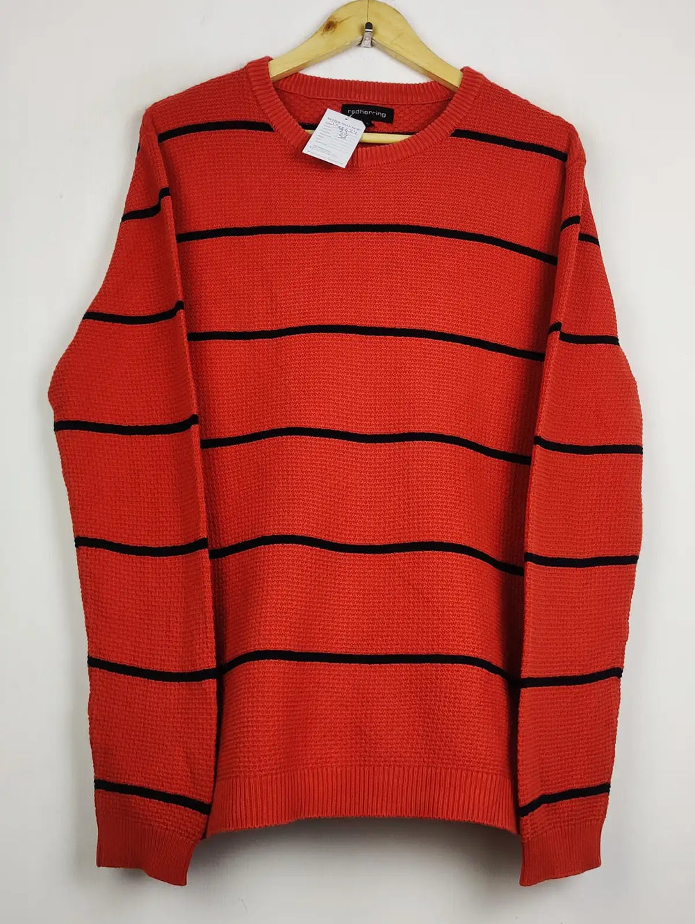Buy online pre-used pre-loved 100% authentic & Original branded Red Herring (JS-8624) available in Pakistan. Top international brands avilable.