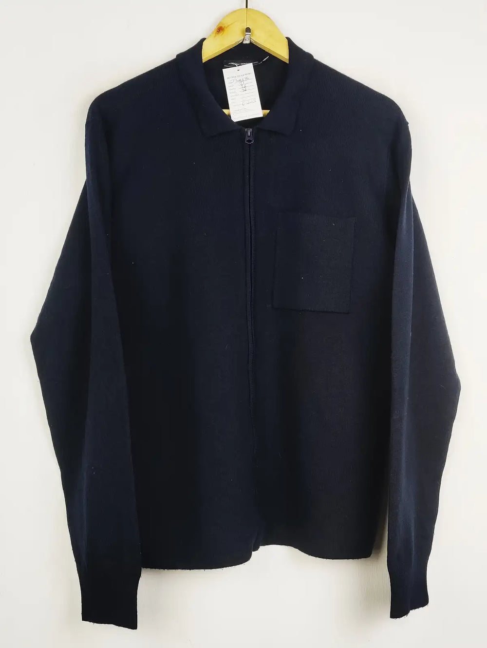 Buy online pre-used pre-loved 100% authentic & Original branded French Connection (JS-8636) available in Pakistan. Top international brands avilable.