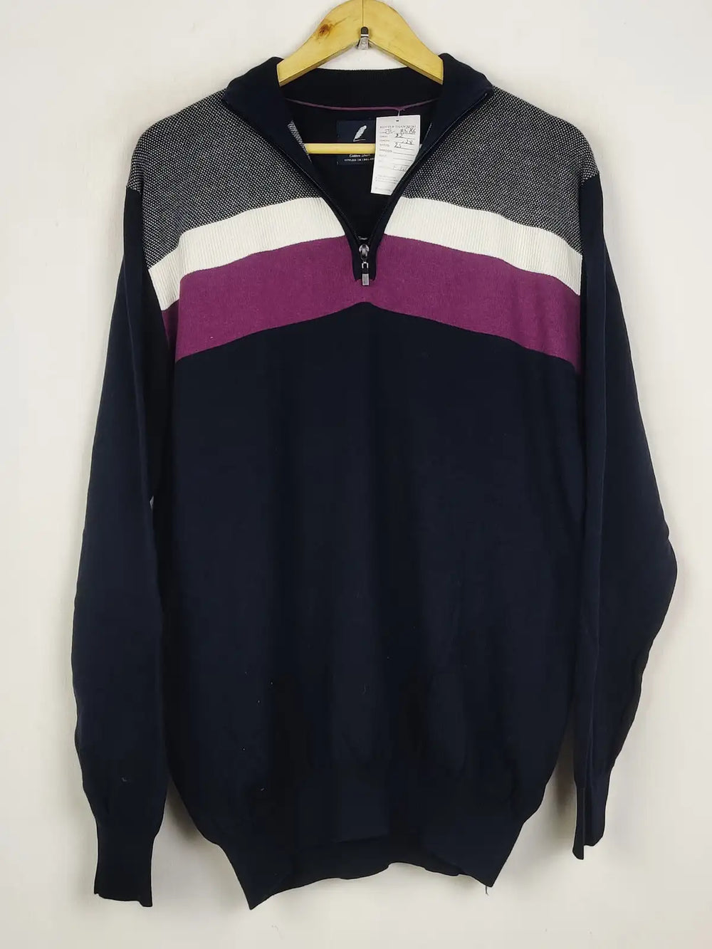Buy online pre-used pre-loved 100% authentic & Original branded Yeats (JS-8686) available in Pakistan. Top international brands avilable.