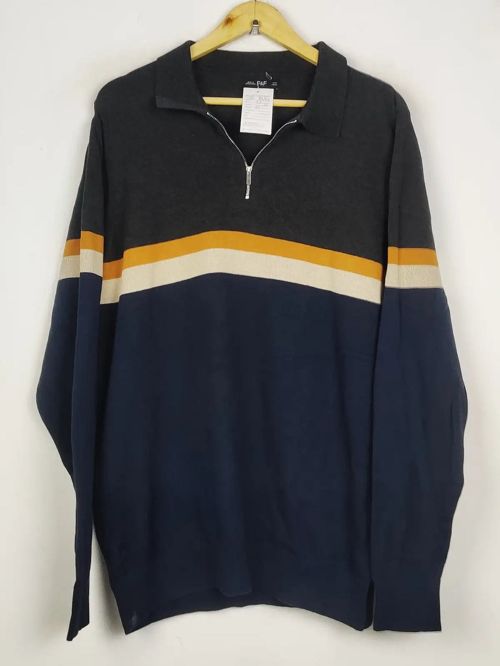 Buy online pre-used pre-loved 100% authentic & Original branded F&F (JS-8694) available in Pakistan. Top international brands avilable.