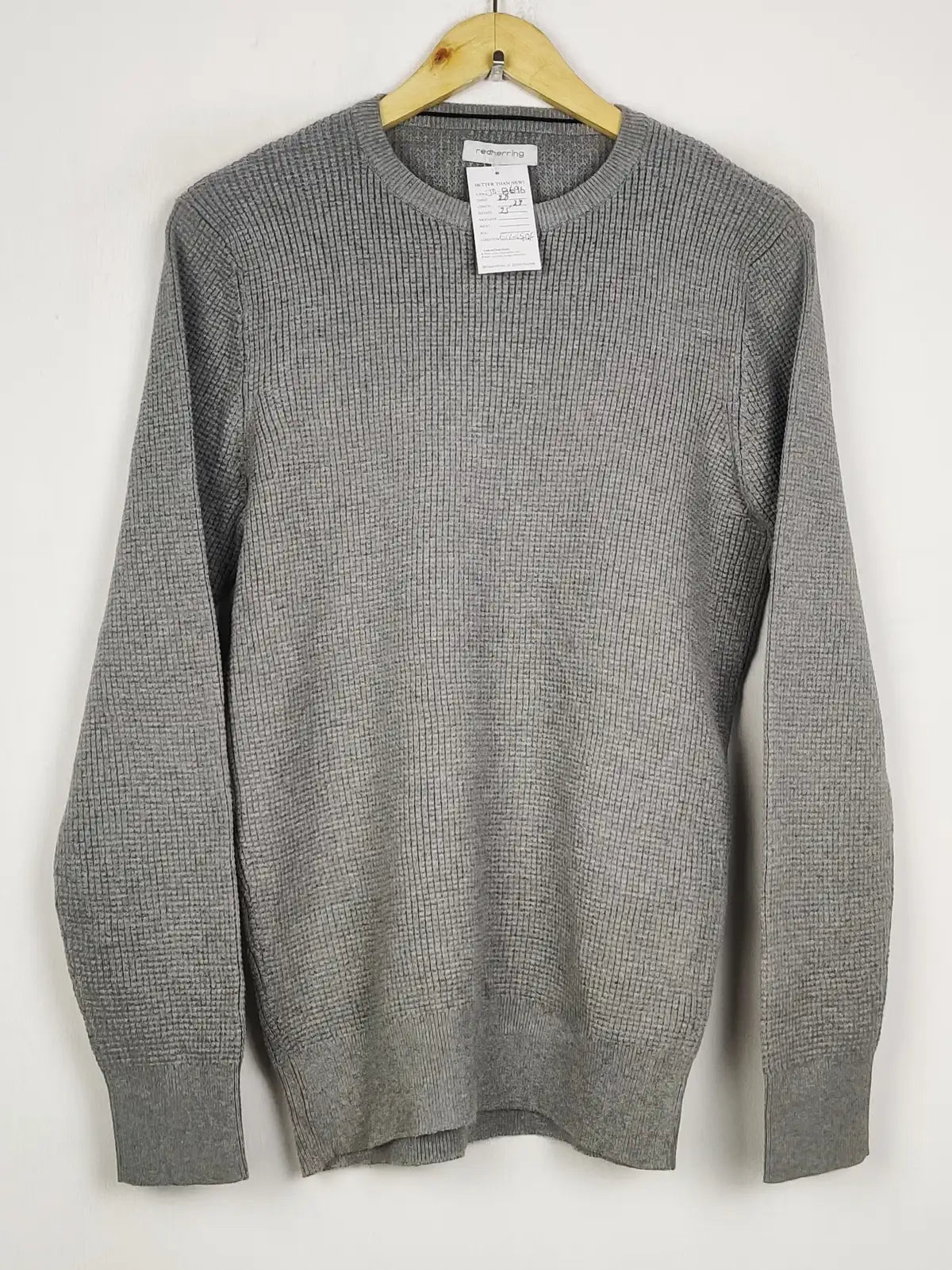 Buy online pre-used pre-loved 100% authentic & Original branded Red Herring (JS-8696) available in Pakistan. Top international brands avilable.