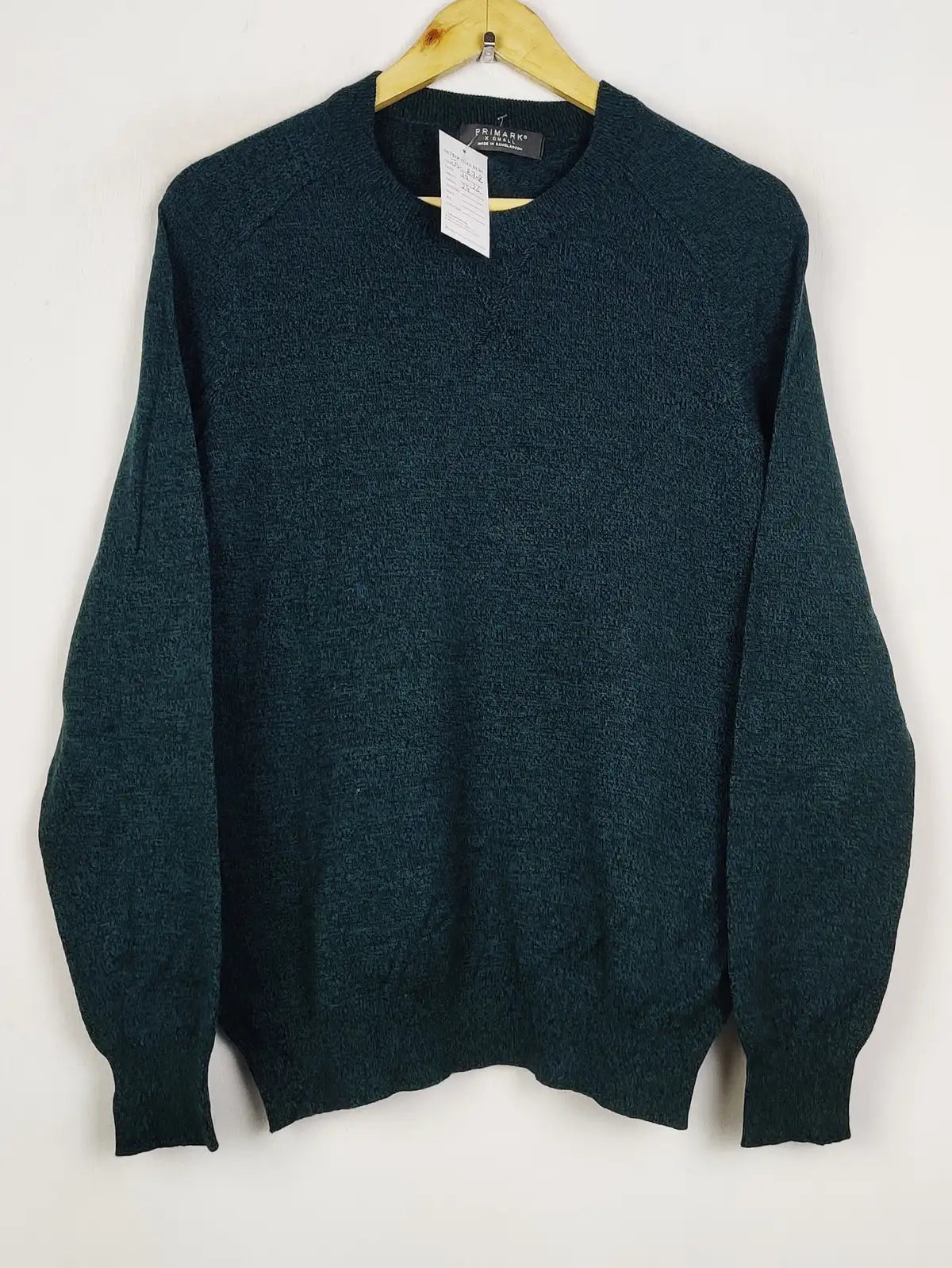 Buy online pre-used pre-loved 100% authentic & Original branded Primark (JS-8708) available in Pakistan. Top international brands avilable.