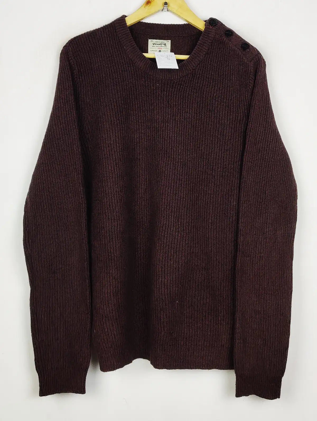 Buy online pre-used pre-loved 100% authentic & Original branded Jack & Jones (JS-8711) available in Pakistan. Top international brands avilable.