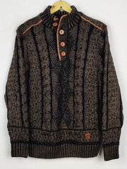Buy online pre-used pre-loved 100% authentic & Original branded Jgj (JS-8745) available in Pakistan. Top international brands avilable.