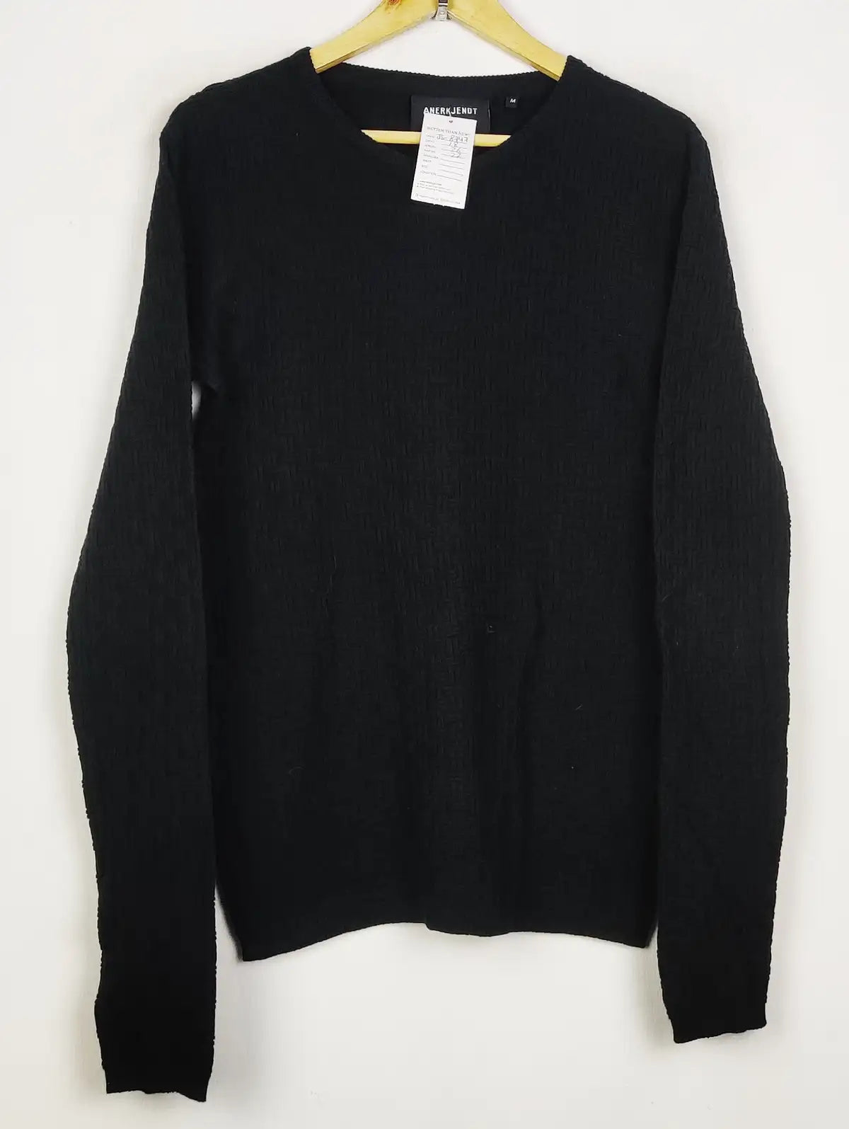 Buy online pre-used pre-loved 100% authentic & Original branded Anerkjendt (JS-8747) available in Pakistan. Top international brands avilable.