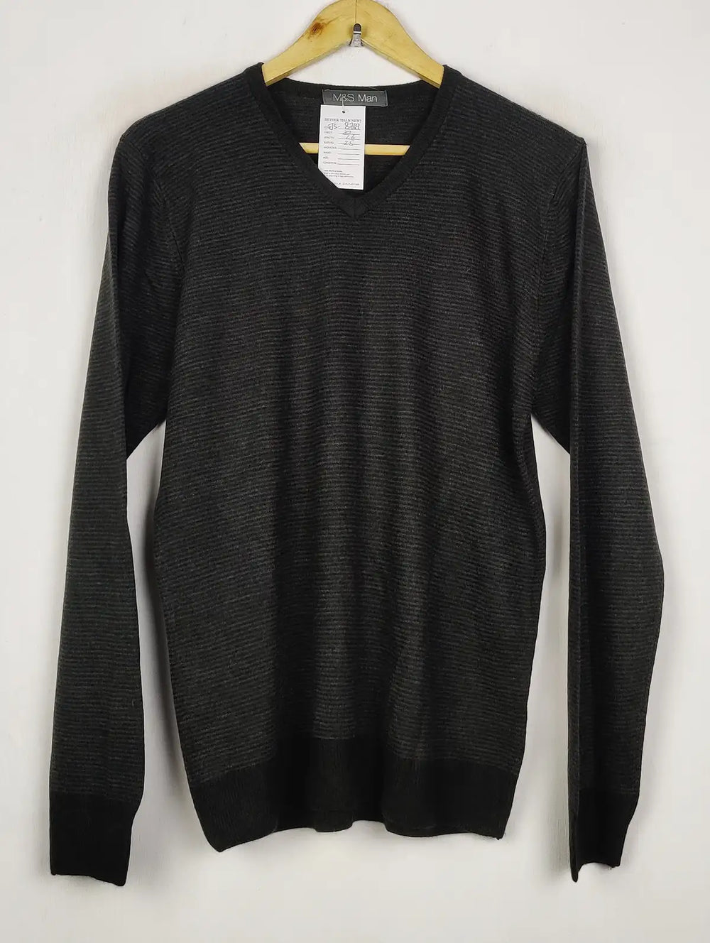 Buy online pre-used pre-loved 100% authentic & Original branded Marks & Spencer (JS-8769) available in Pakistan. Top international brands avilable.