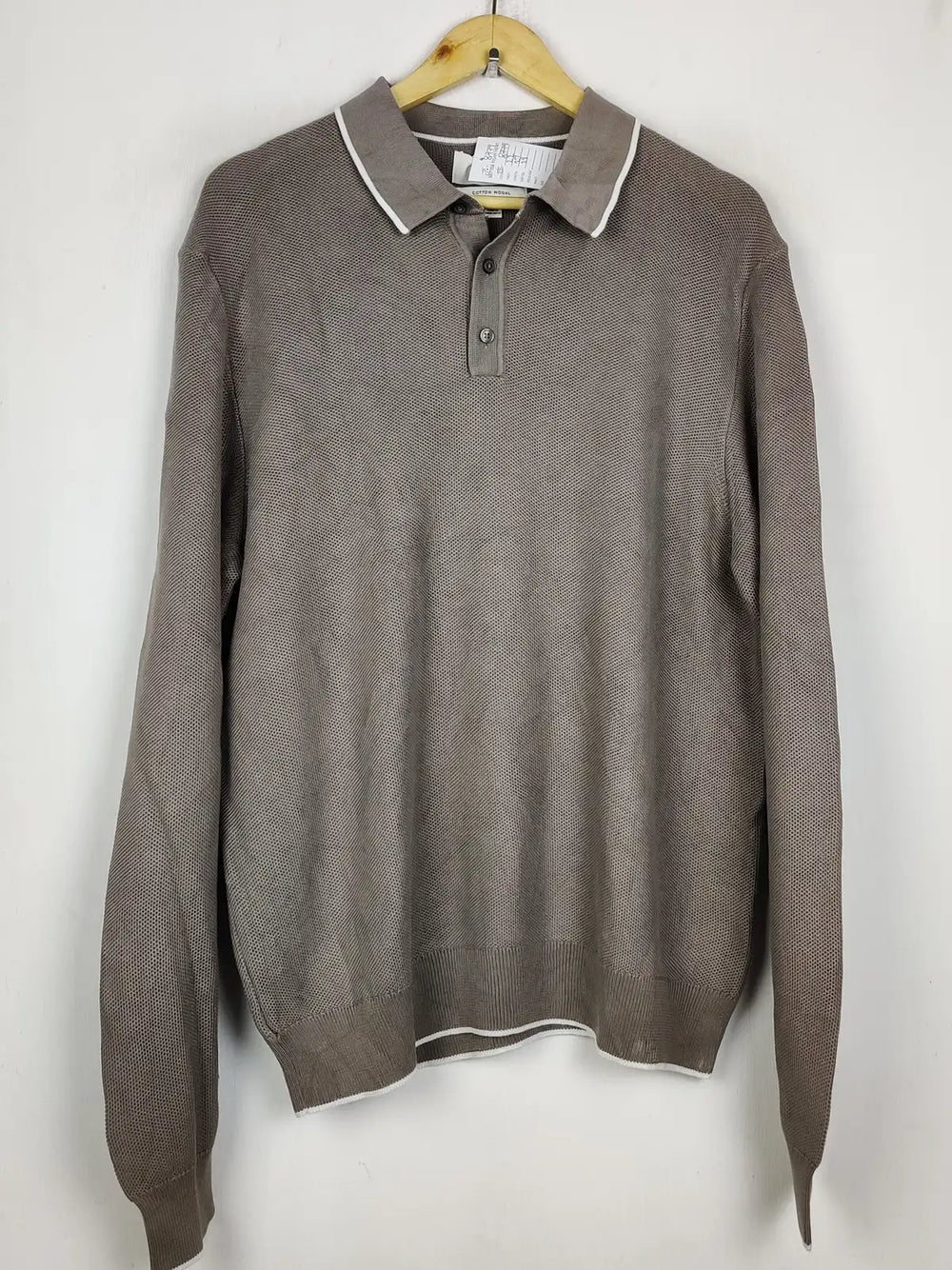 Buy online pre-used pre-loved 100% authentic & Original branded Marks & Spencer (JS-8779) available in Pakistan. Top international brands avilable.