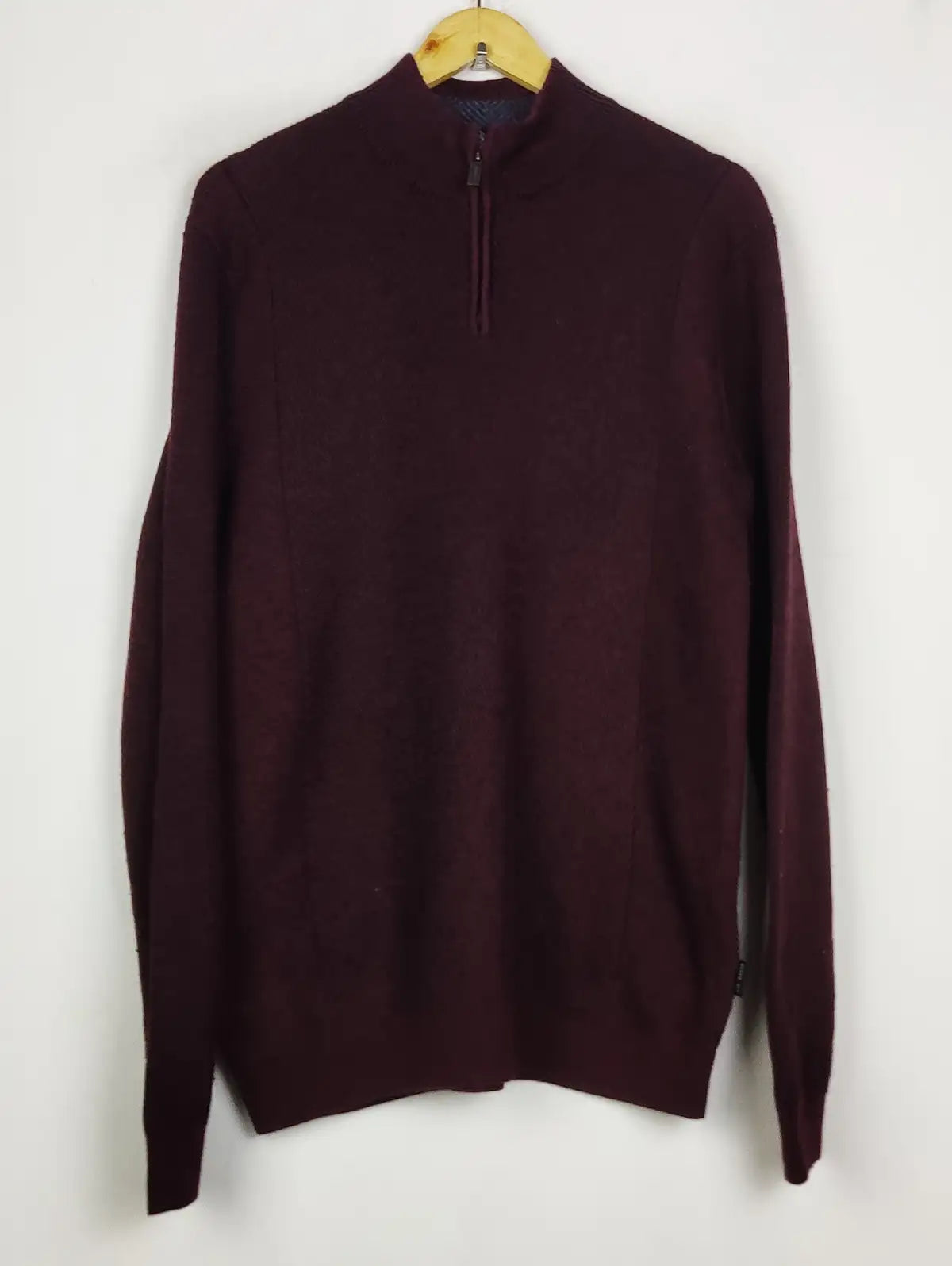 Buy online pre-used pre-loved 100% authentic & Original branded T.E.D B.A.K.E.R (JS-8797) available in Pakistan. Top international brands avilable.