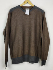 Buy online pre-used pre-loved 100% authentic & Original branded Marks & Spencer (JS-8814) available in Pakistan. Top international brands avilable.