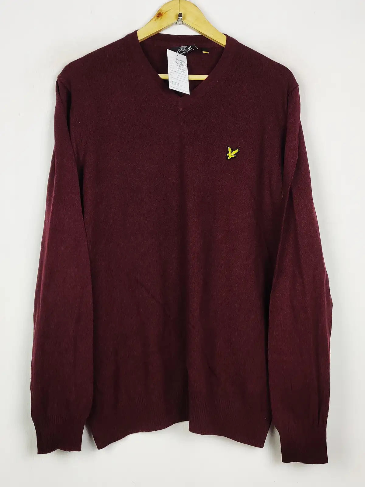 Buy online pre-used pre-loved 100% authentic & Original branded Lyle & Scott (JS-8825) available in Pakistan. Top international brands avilable.