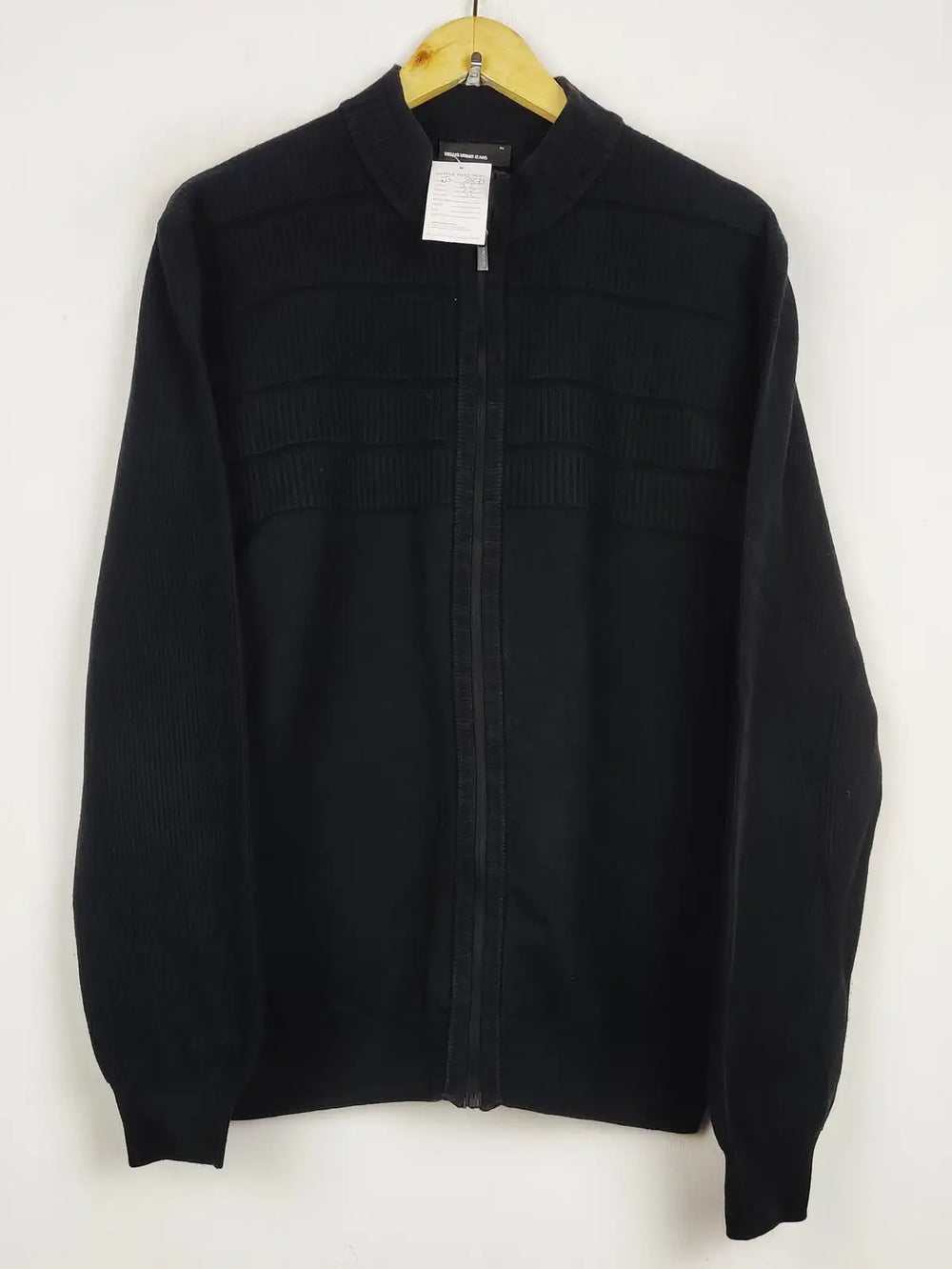 Buy online pre-used pre-loved 100% authentic & Original branded Remus Uomo (JS-8871) available in Pakistan. Top international brands avilable.