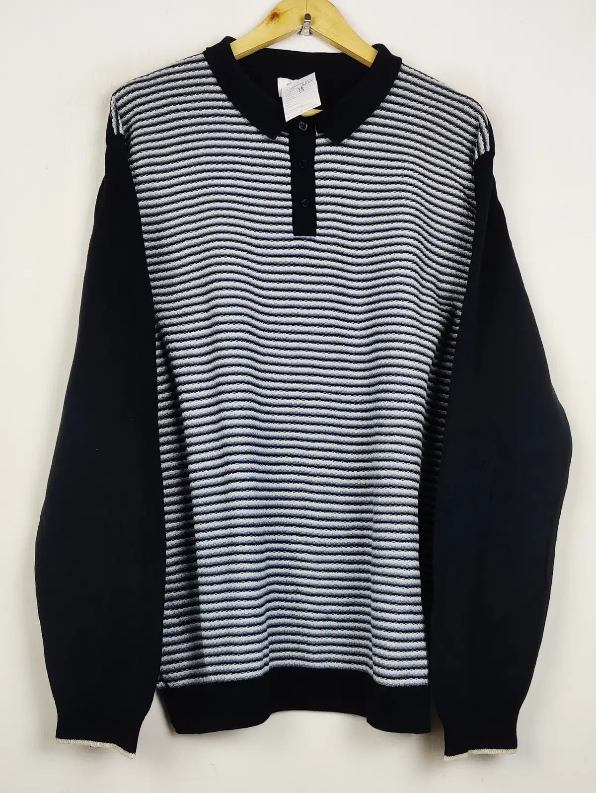 Buy online pre-used pre-loved 100% authentic & Original branded Easy (JS-8878) available in Pakistan. Top international brands avilable.