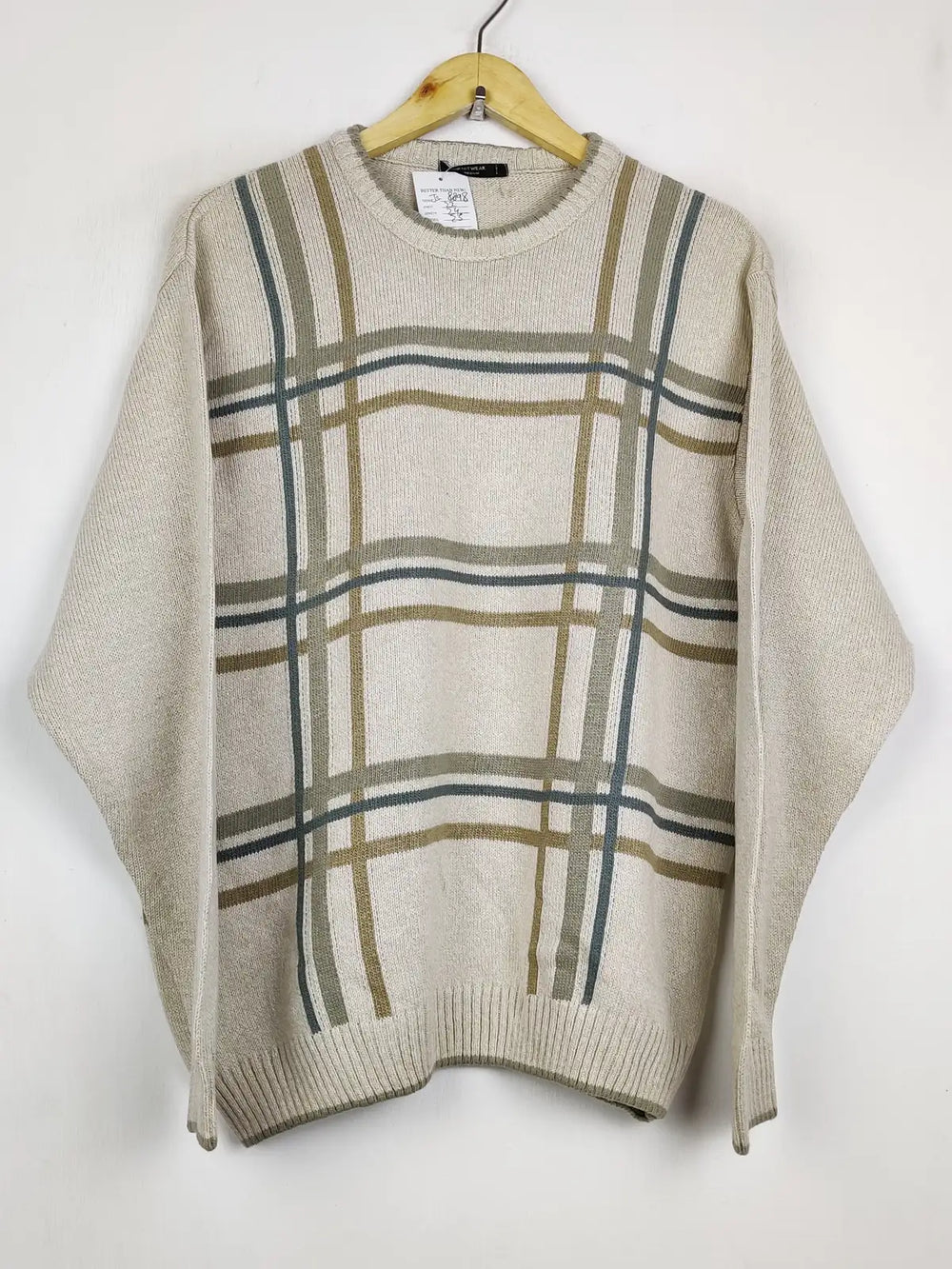 Buy online pre-used pre-loved 100% authentic & Original branded Knitwear (JS-8898) available in Pakistan. Top international brands avilable.