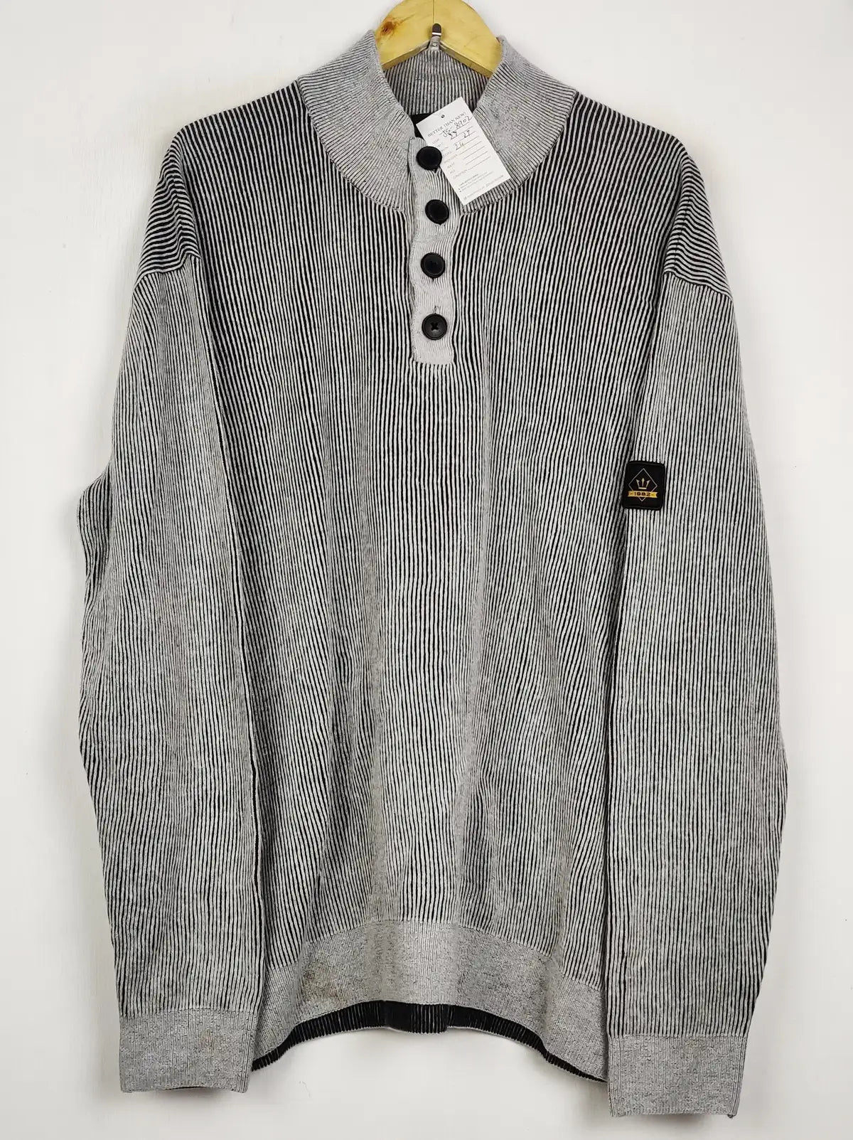 Buy online pre-used pre-loved 100% authentic & Original branded Next (JS-8902) available in Pakistan. Top international brands avilable.