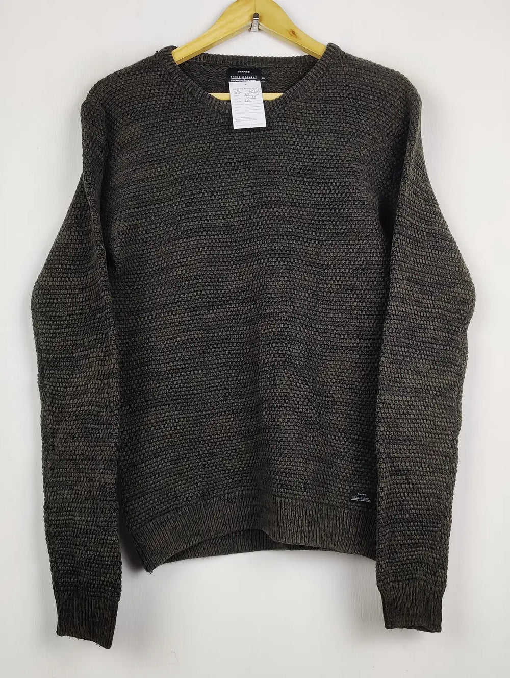 Buy online pre-used pre-loved 100% authentic & Original branded Tiffosi (JS-8905) available in Pakistan. Top international brands avilable.
