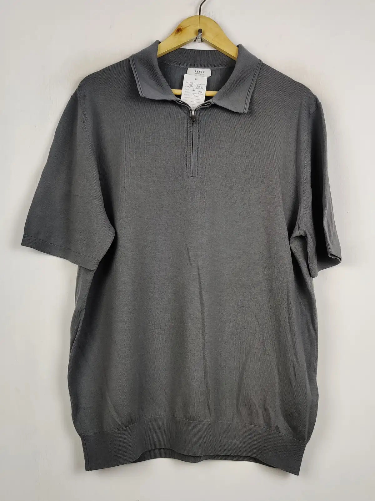 Buy online pre-used pre-loved 100% authentic & Original branded Reiss (JS-8916) available in Pakistan. Top international brands avilable.