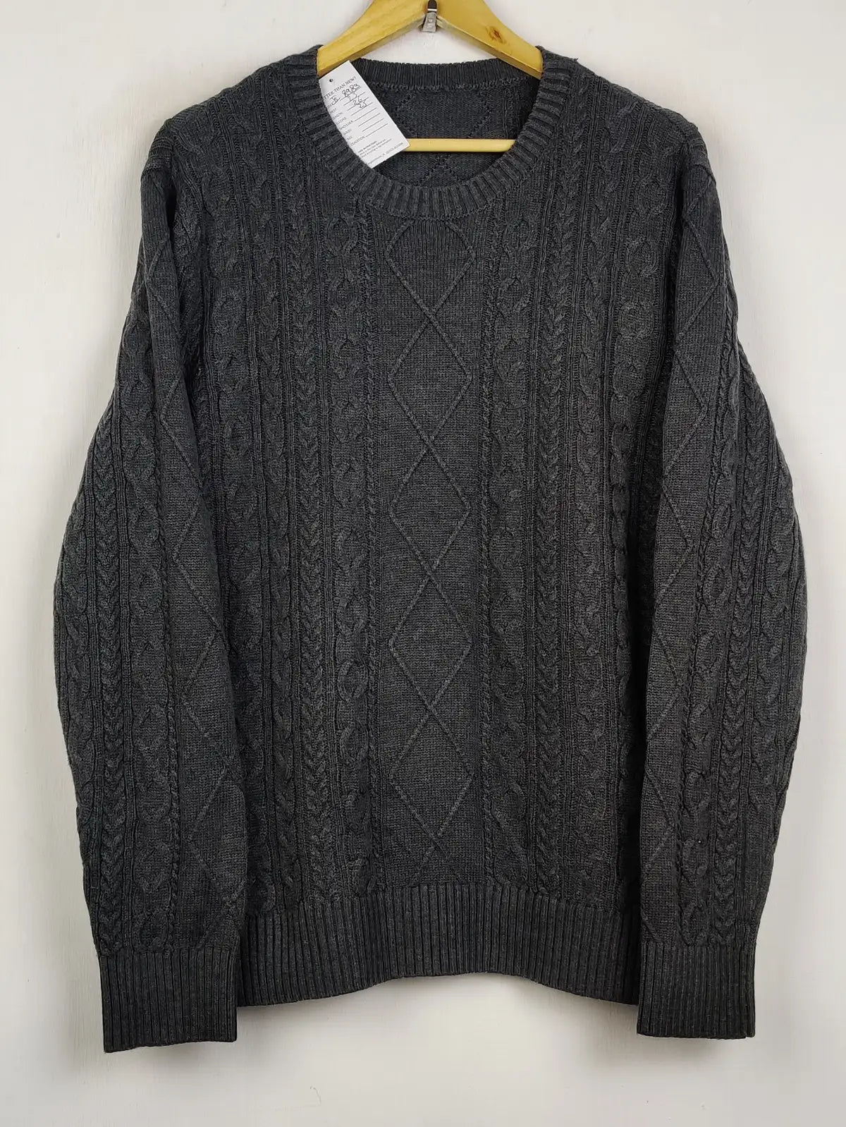 Buy online pre-used pre-loved 100% authentic & Original branded Unknown Brand (JS-8983) available in Pakistan. Top international brands avilable.