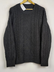 Buy online pre-used pre-loved 100% authentic & Original branded Unknown Brand (JS-8983) available in Pakistan. Top international brands avilable.