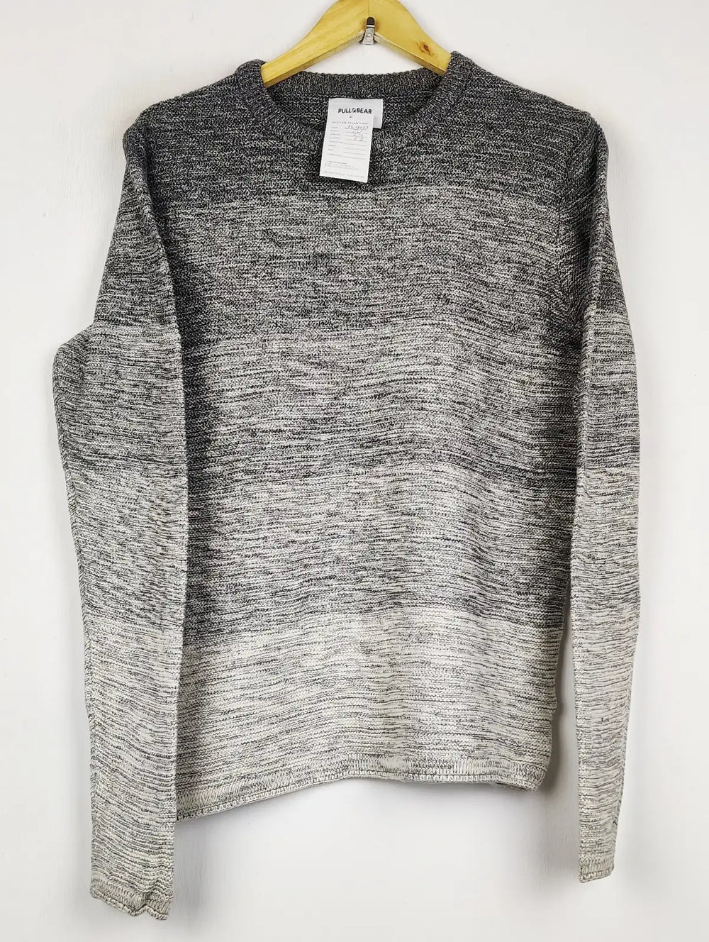 Buy online pre-used pre-loved 100% authentic & Original branded Pull&Bear (JS-9033) available in Pakistan. Top international brands avilable.
