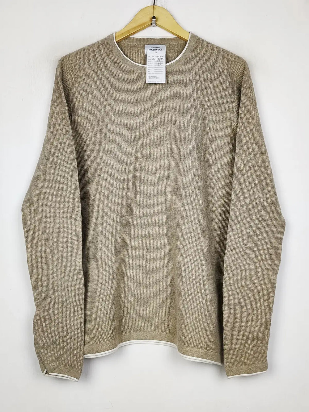 Buy online pre-used pre-loved 100% authentic & Original branded Pull&Bear (JS-9090) available in Pakistan. Top international brands avilable.