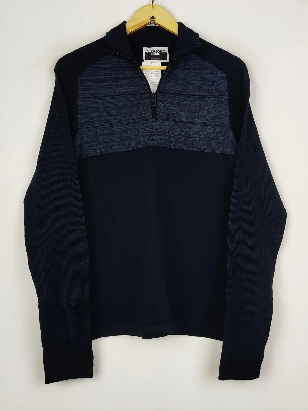 Buy online pre-used pre-loved 100% authentic & Original branded Jack & Jones (JS-9155) available in Pakistan. Top international brands avilable.