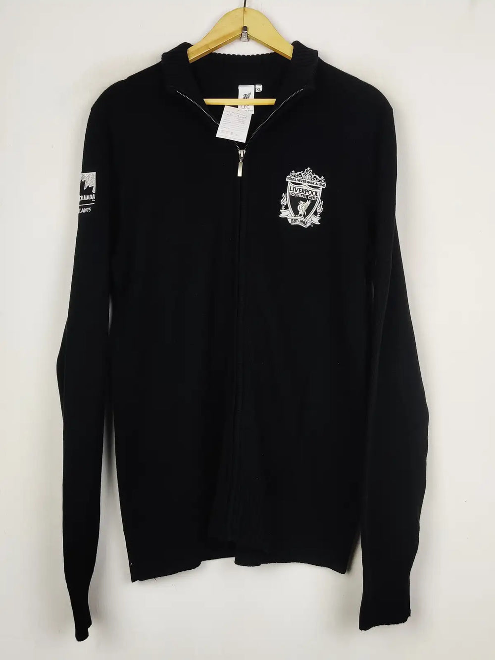 Buy online pre-used pre-loved 100% authentic & Original branded Lfc (JS-9209) available in Pakistan. Top international brands avilable.