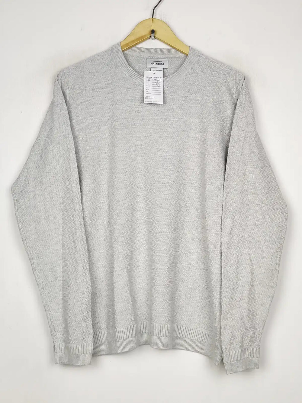 Buy online pre-used pre-loved 100% authentic & Original branded Pull&Bear (JS-9327) available in Pakistan. Top international brands avilable.
