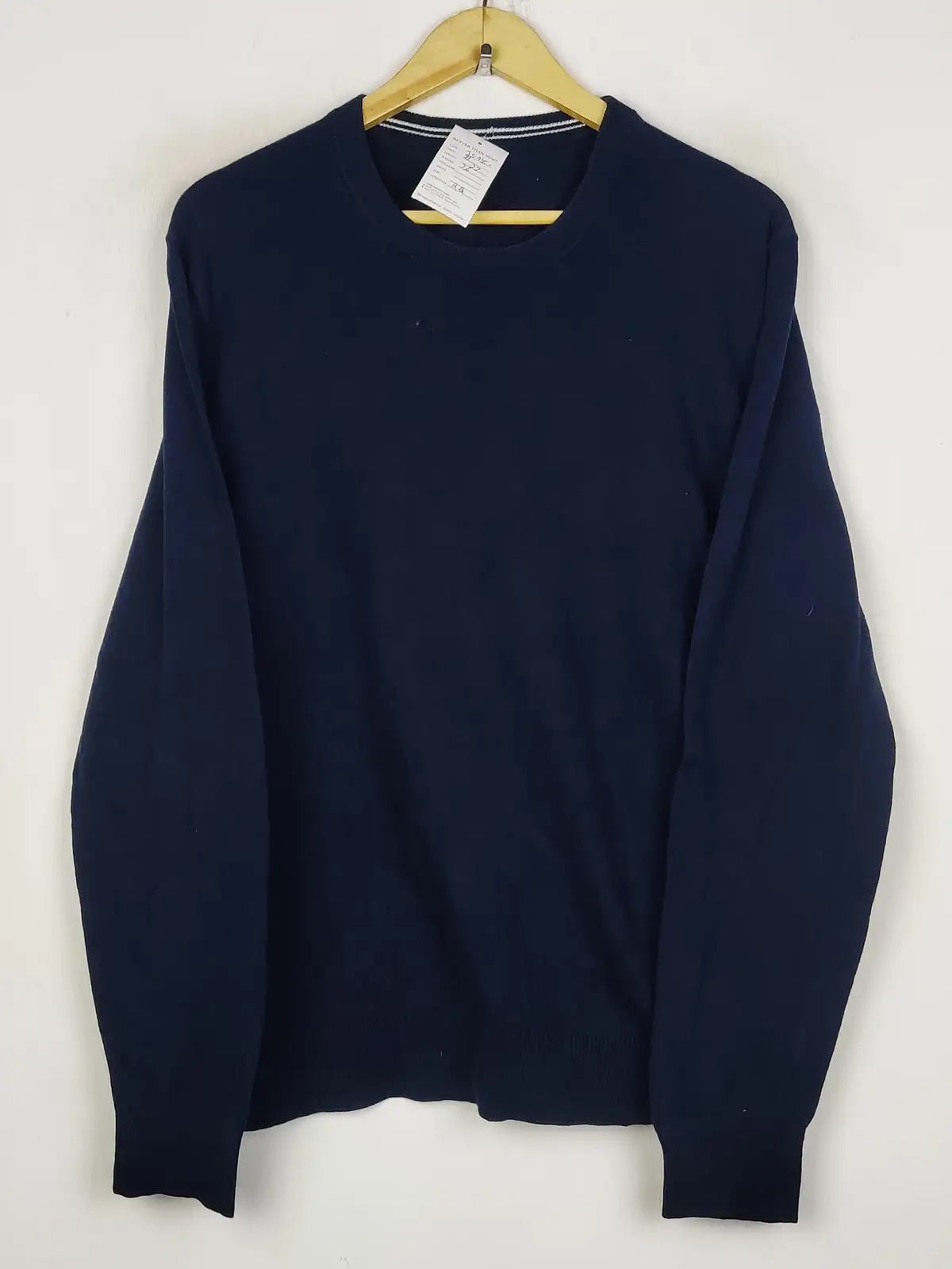 Buy online pre-used pre-loved 100% authentic & Original branded Unknown Brand (JS-9351) available in Pakistan. Top international brands avilable.