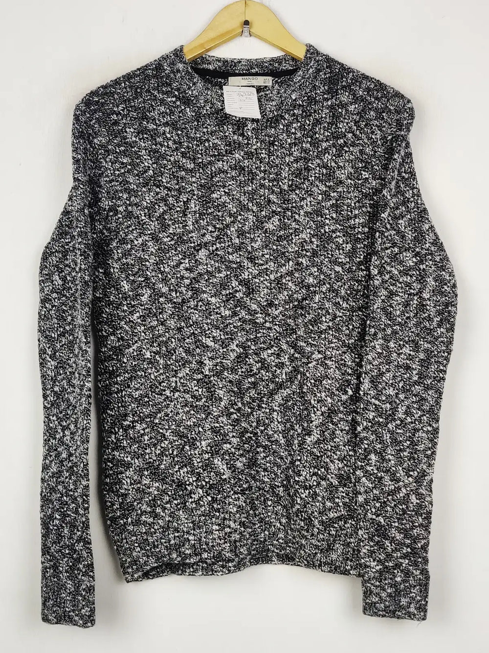 Buy online pre-used pre-loved 100% authentic & Original branded Mango (JS-9369) available in Pakistan. Top international brands avilable.