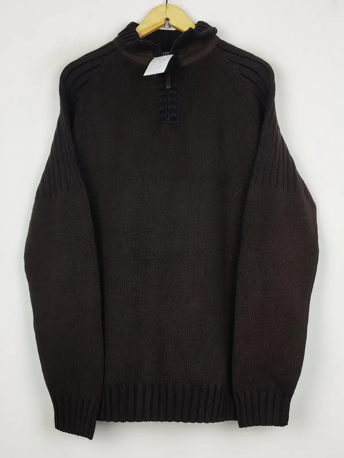 Buy online pre-used pre-loved 100% authentic & Original branded Lociano (JS-9377) available in Pakistan. Top international brands avilable.