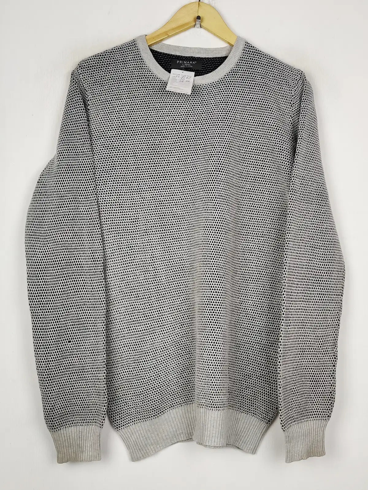 Buy online pre-used pre-loved 100% authentic & Original branded Primark (JS-9397) available in Pakistan. Top international brands avilable.