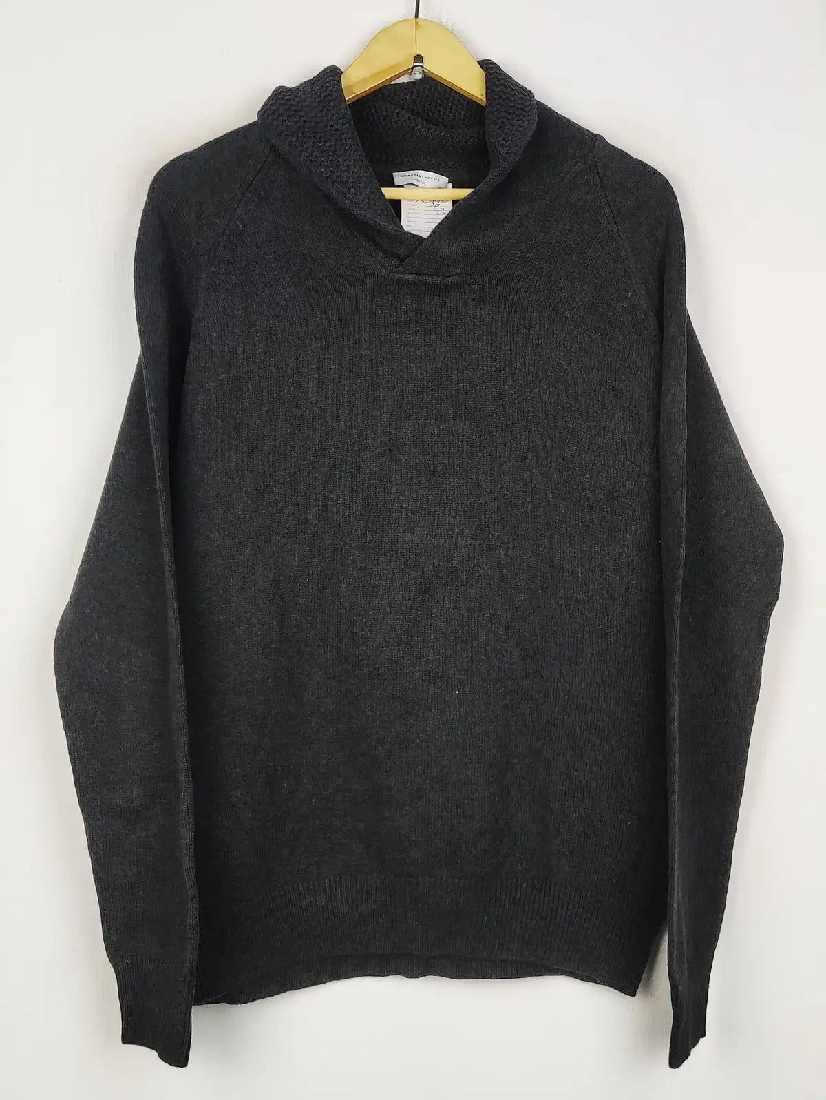 Buy online pre-used pre-loved 100% authentic & Original branded Selected Homme (JS-9480) available in Pakistan. Top international brands avilable.