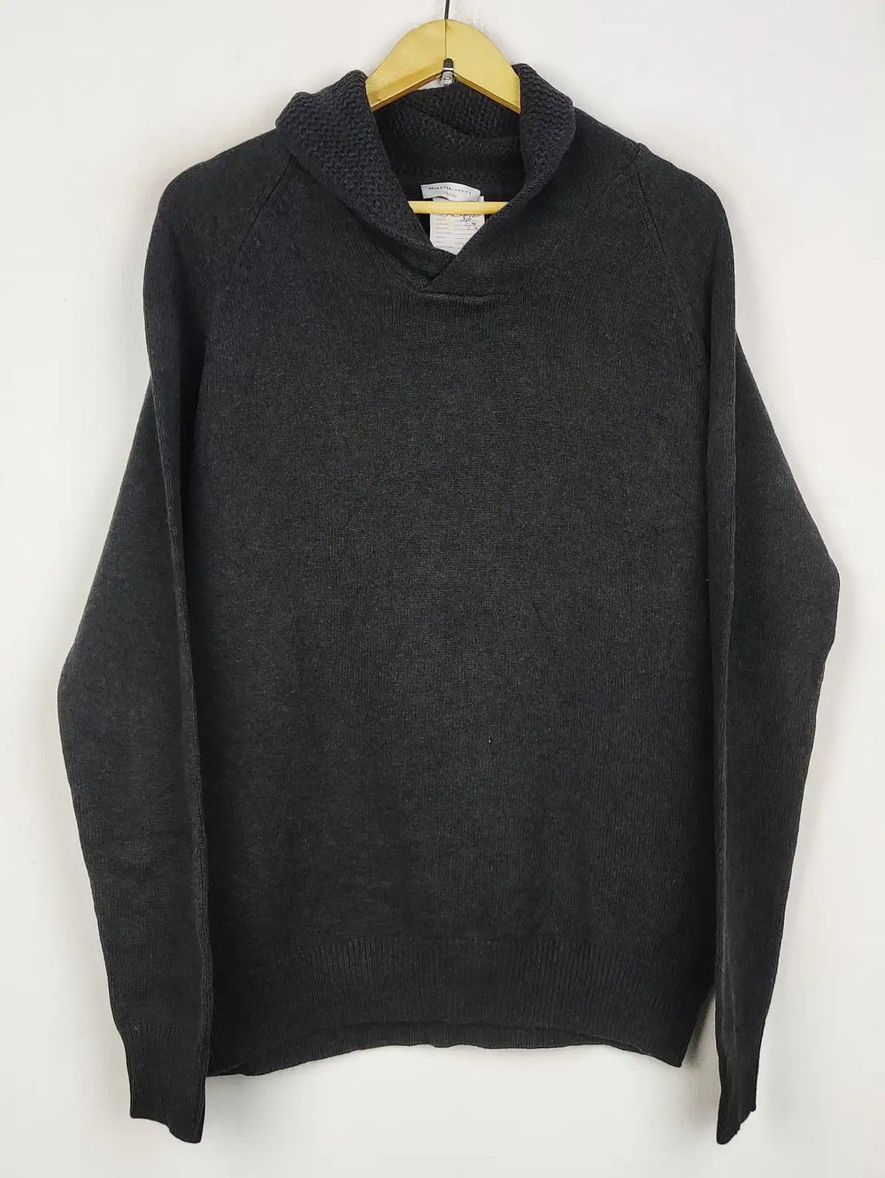 Buy online pre-used pre-loved 100% authentic & Original branded Selected Homme (JS-9480) available in Pakistan. Top international brands avilable.