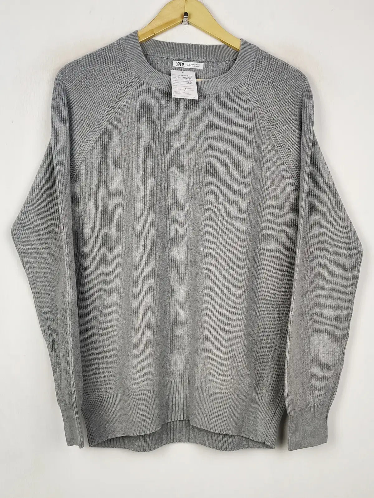 Buy online pre-used pre-loved 100% authentic & Original branded Zara (JS-9492) available in Pakistan. Top international brands avilable.