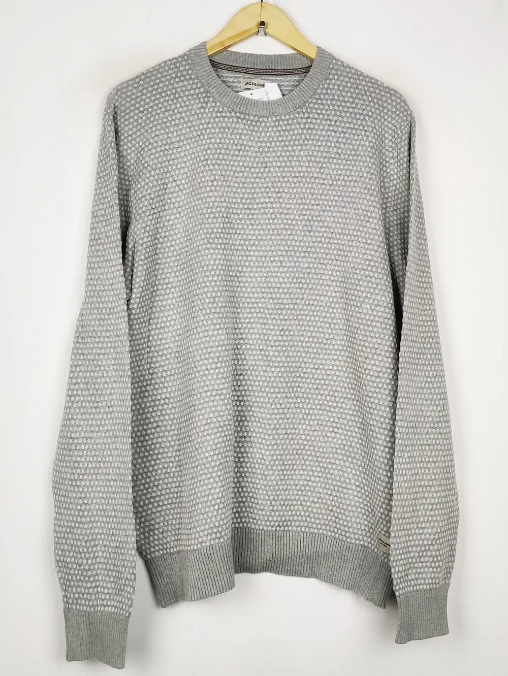 Buy online pre-used pre-loved 100% authentic & Original branded Jack & Jones (JS-9500) available in Pakistan. Top international brands avilable.