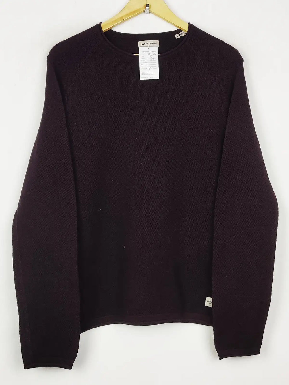 Buy online pre-used pre-loved 100% authentic & Original branded Jack & Jones (JS-9504) available in Pakistan. Top international brands avilable.